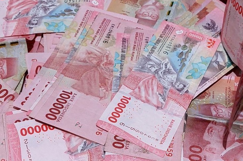 Cash Rp 1 Miliar Tunai